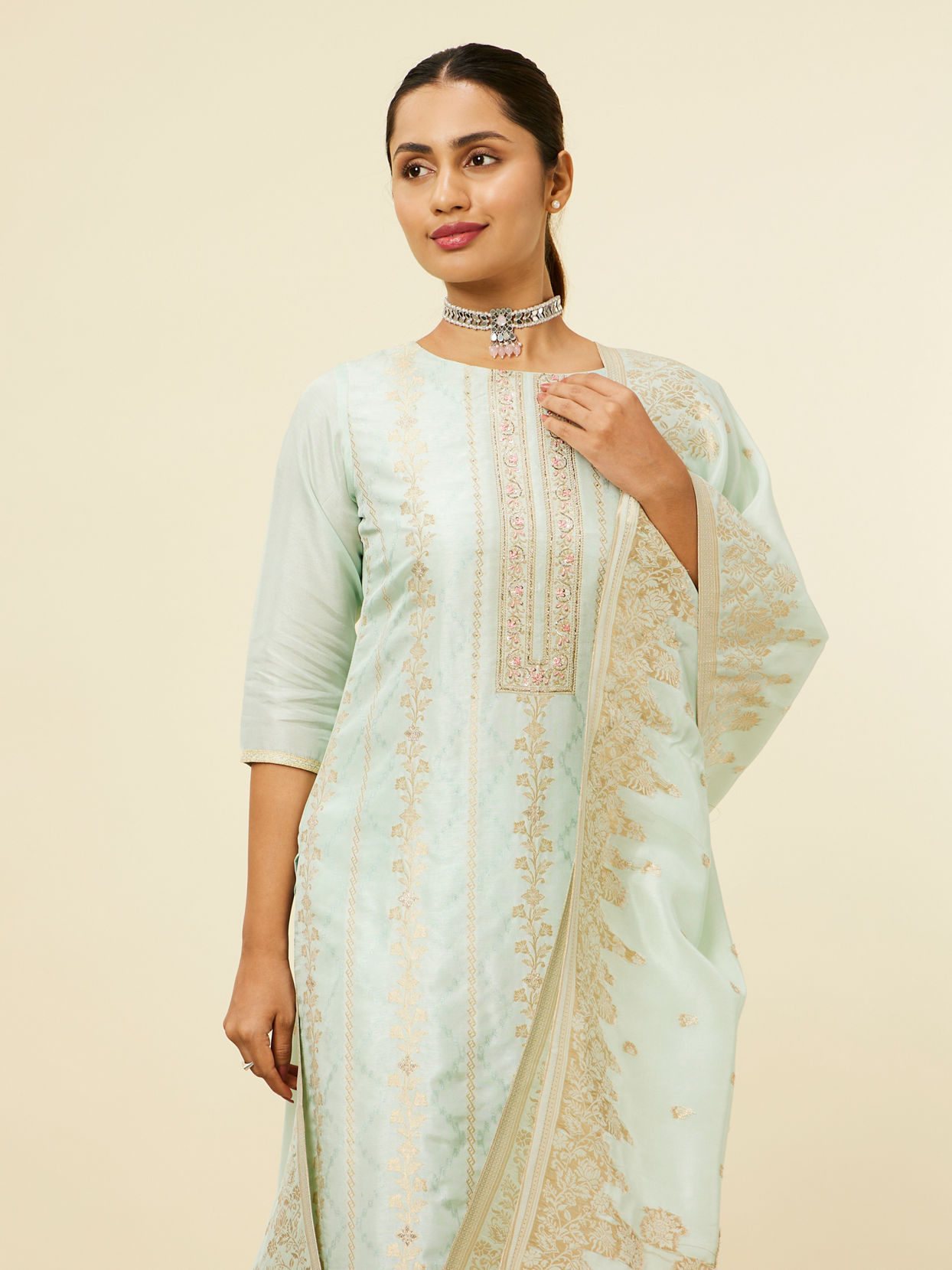 alt message - Mohey Women Light Blue Bel Buti Patterned Stitched Suit image number 1